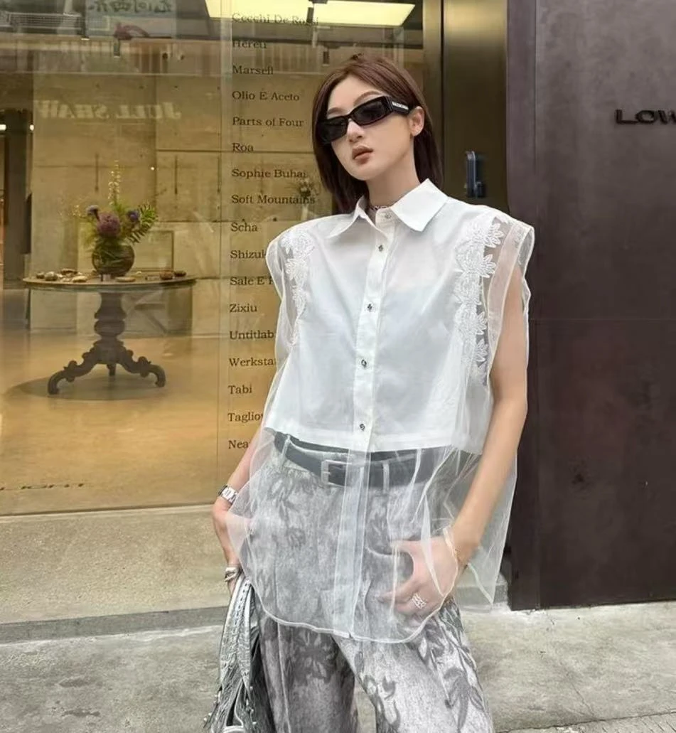 【8901】水#设计感网纱拼接翻领无袖上衣