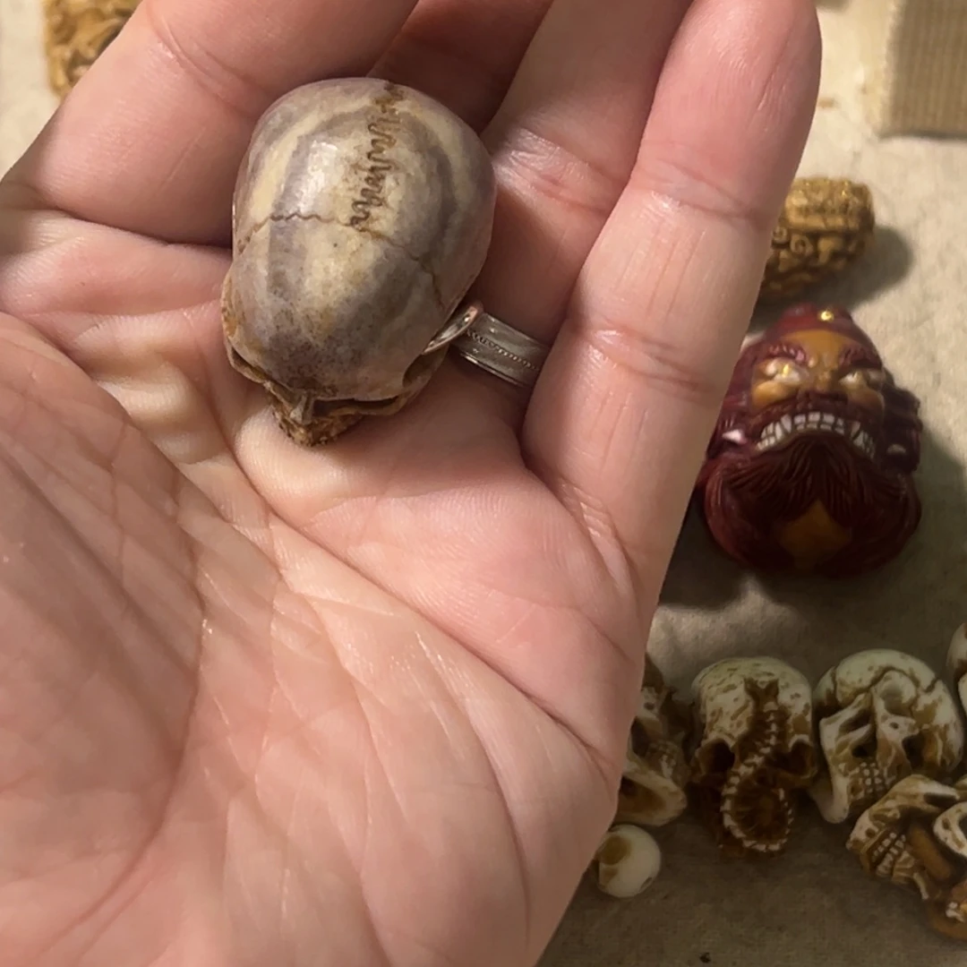 ****沫鹿骨手串/手链血色半颚骨25骷髅三通