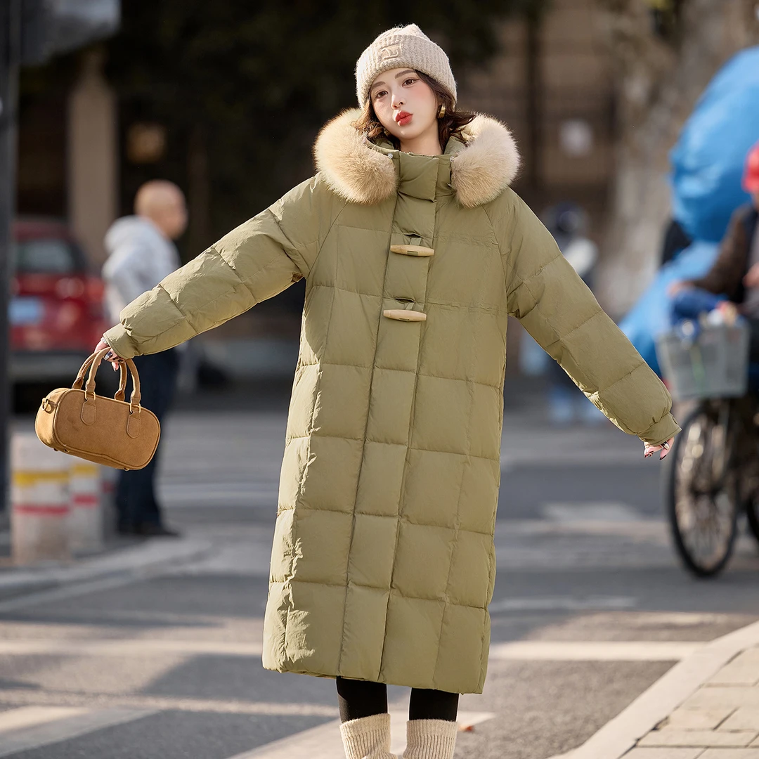 羽绒服2025冬季新款狐狸毛领长款加厚保暖连帽白鸭绒外套SY8822
