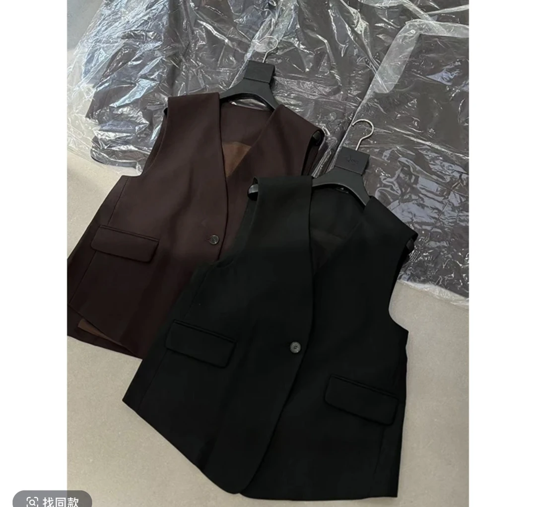 JING2025高端女装 休闲气质轻奢百搭马甲侧开叉马夹背心春季新款