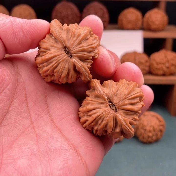 文玩核桃把件朗**光文玩平谷四座楼