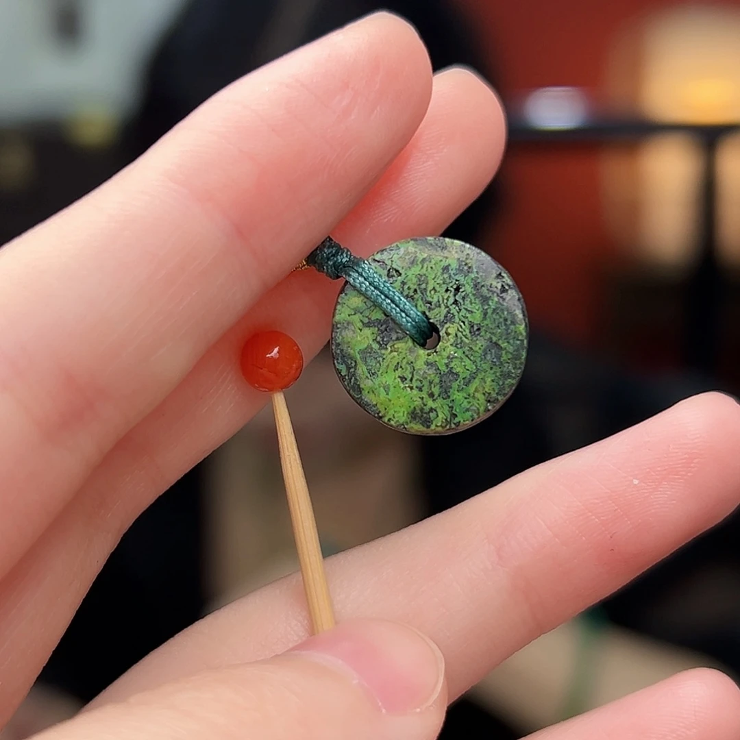 未镶嵌南红玛瑙珠宝奇石