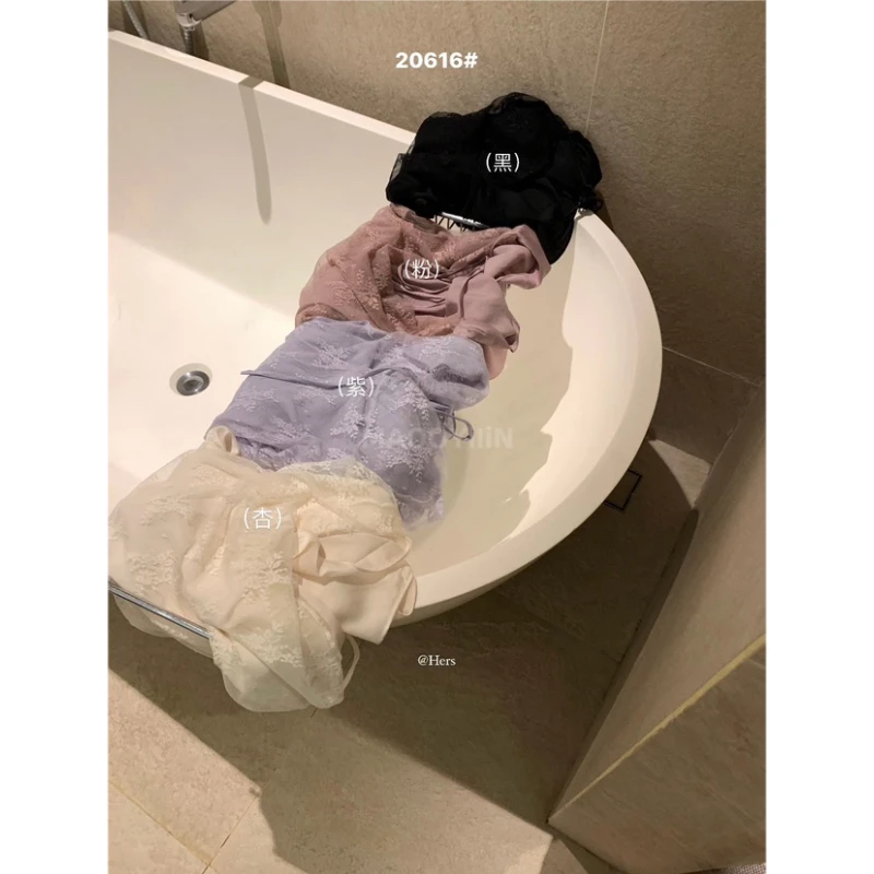 20616【 蕾丝绑带上衣 】