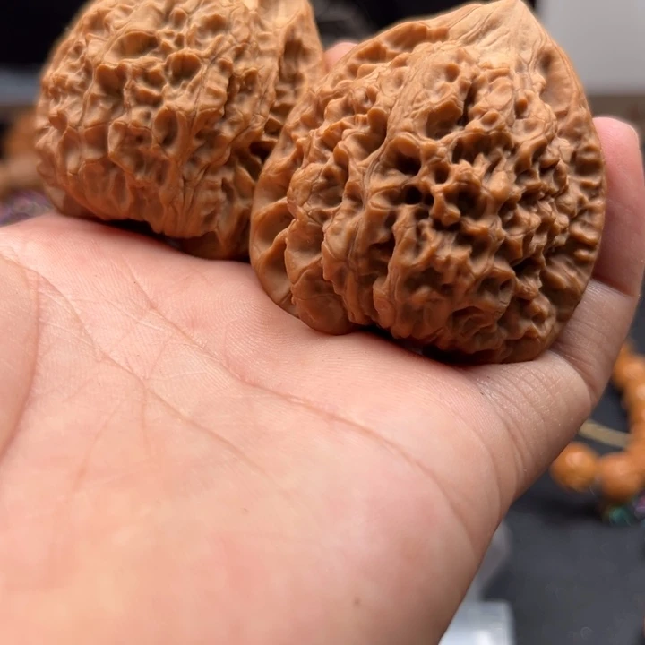 吊坠猴头核桃橄榄