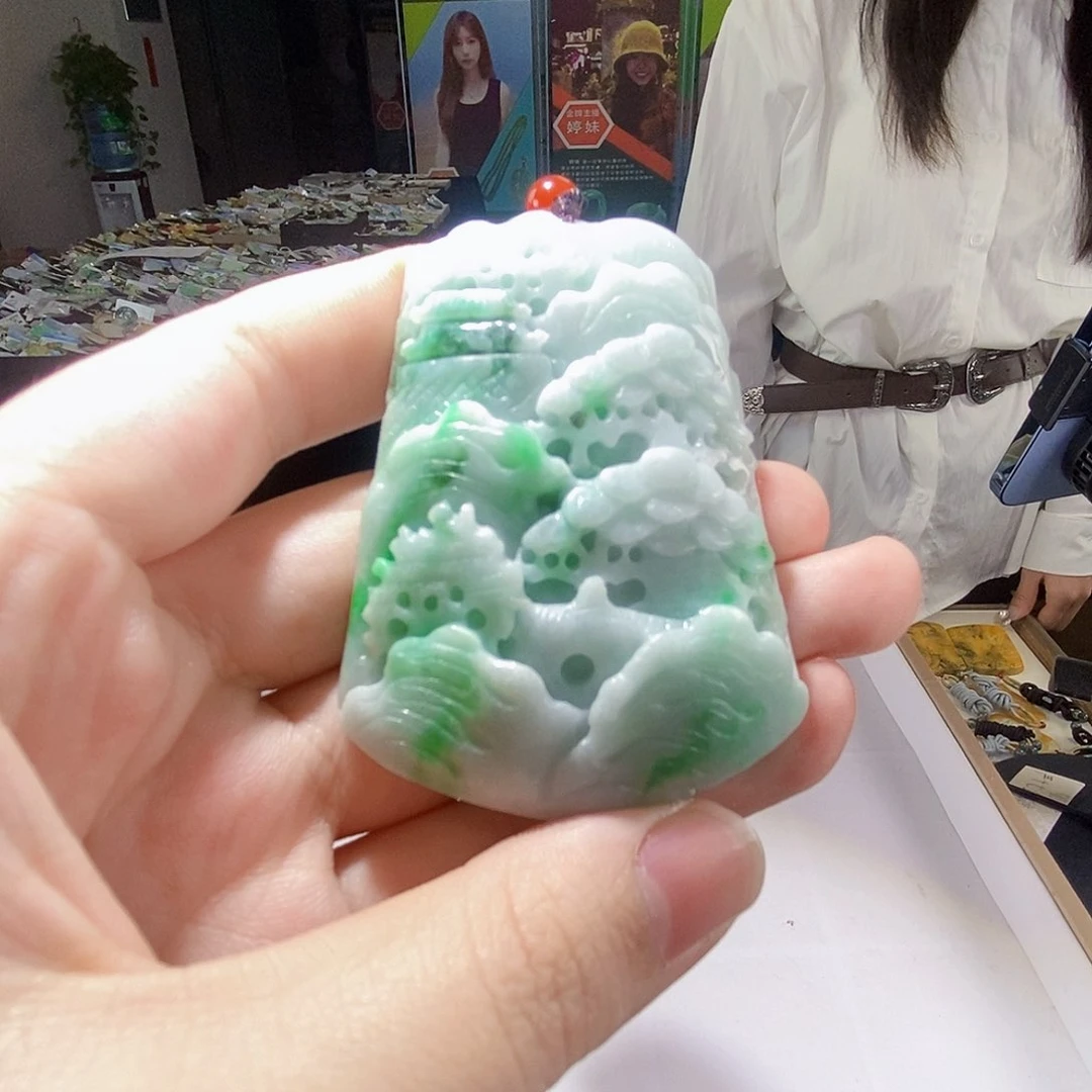 颈饰未镶嵌翡翠翡翠