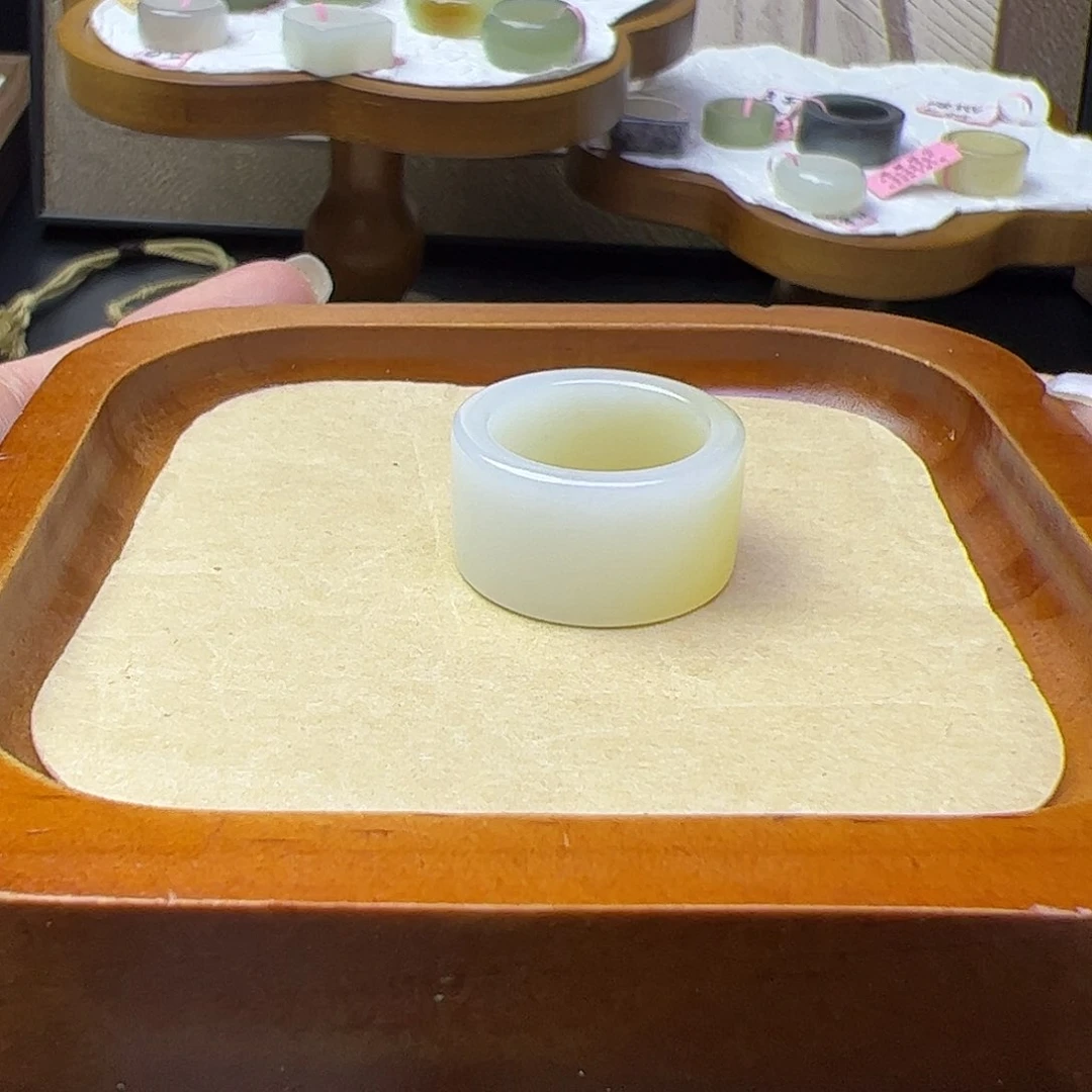 和田玉戒圈未镶嵌内径18.2