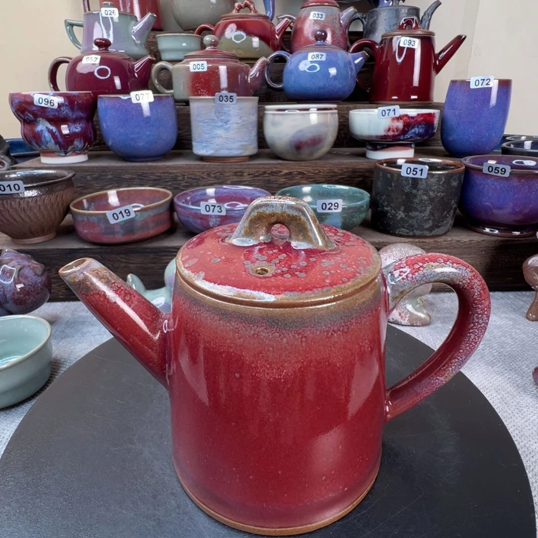 红炉钧一统满容220ml茶壶一把