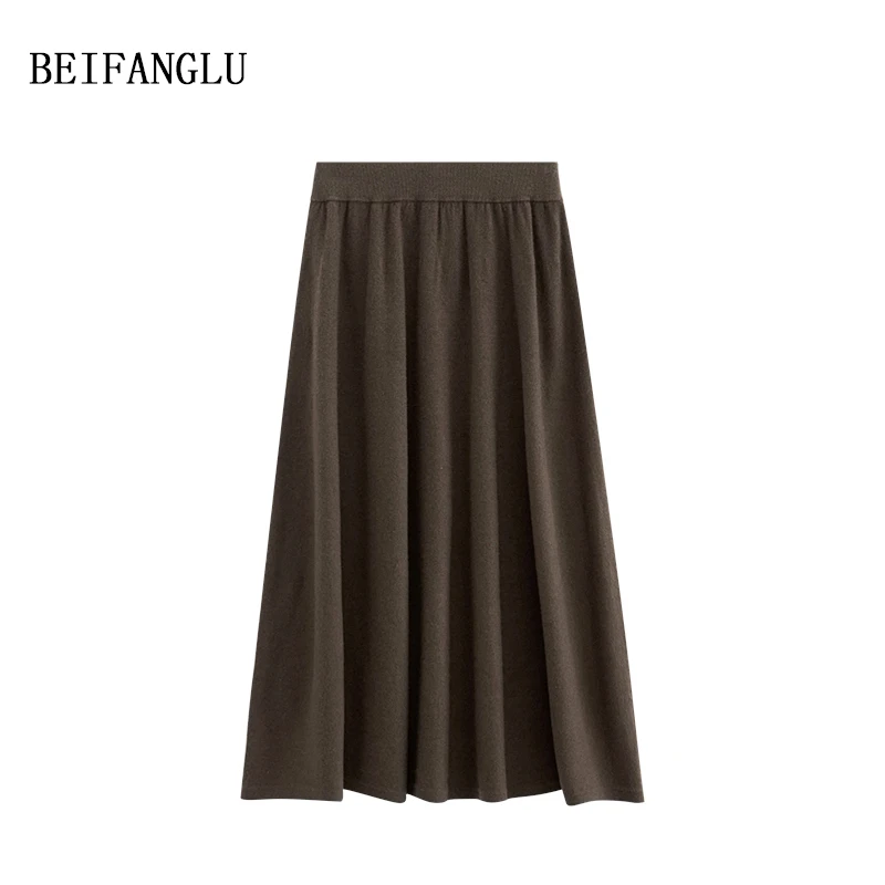 北方鹿 松弛优雅100羊毛气质百搭大摆显瘦松紧腰针织半裙女1627B