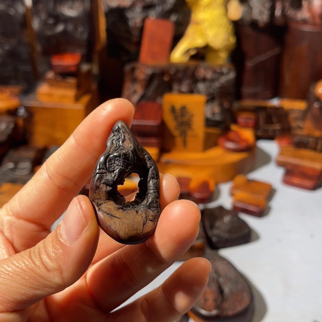 青**道直播间默认木料1个