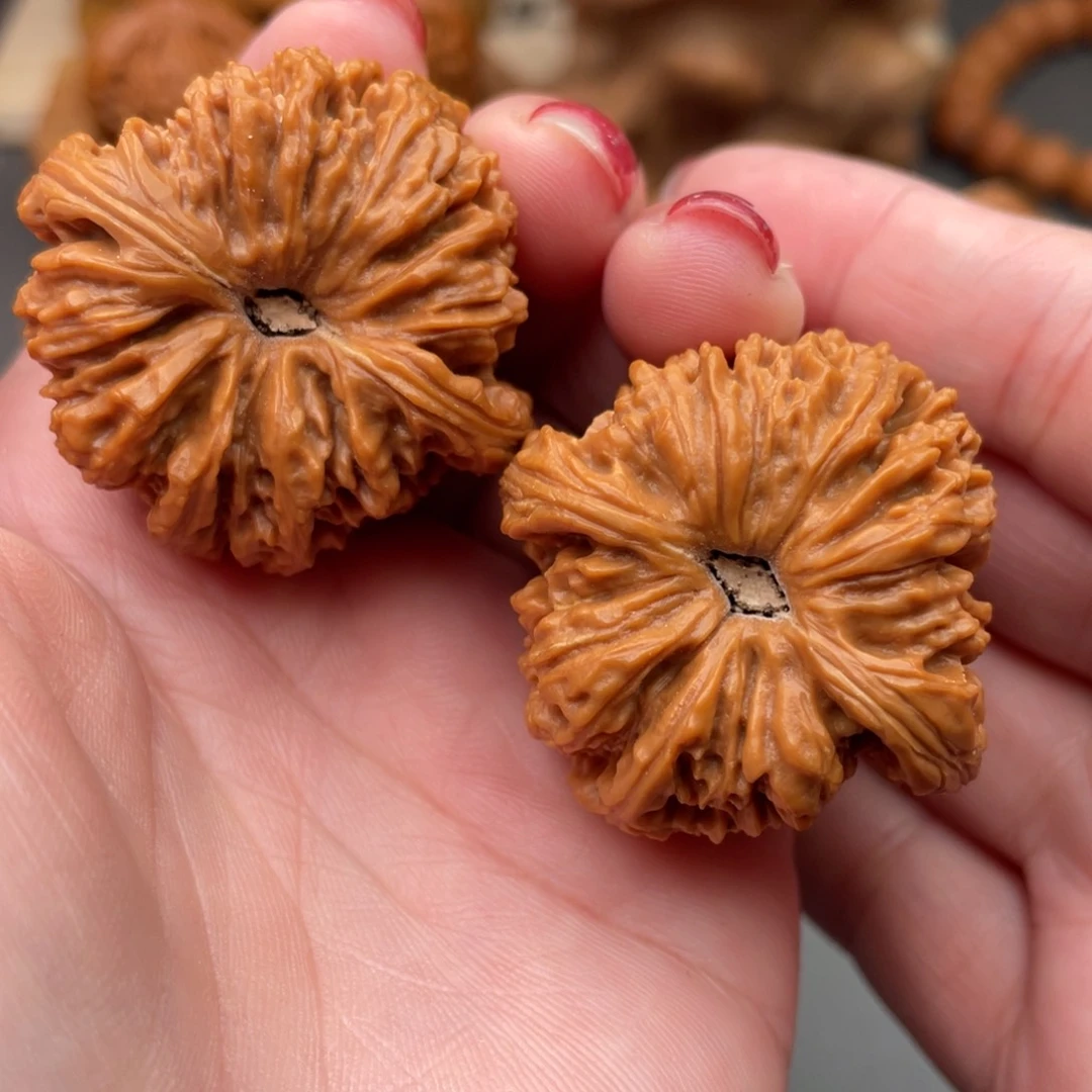 文玩核桃把件南疆38