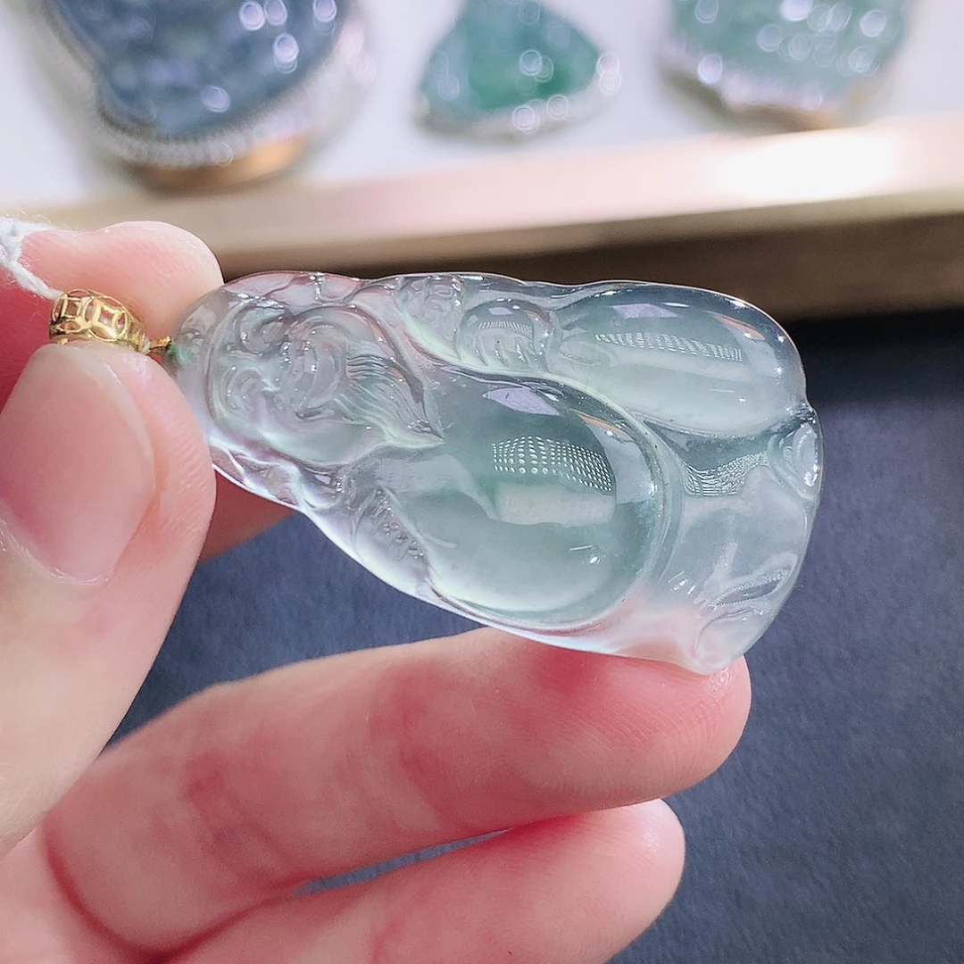 翡翠18K金镶嵌挂件翡翠