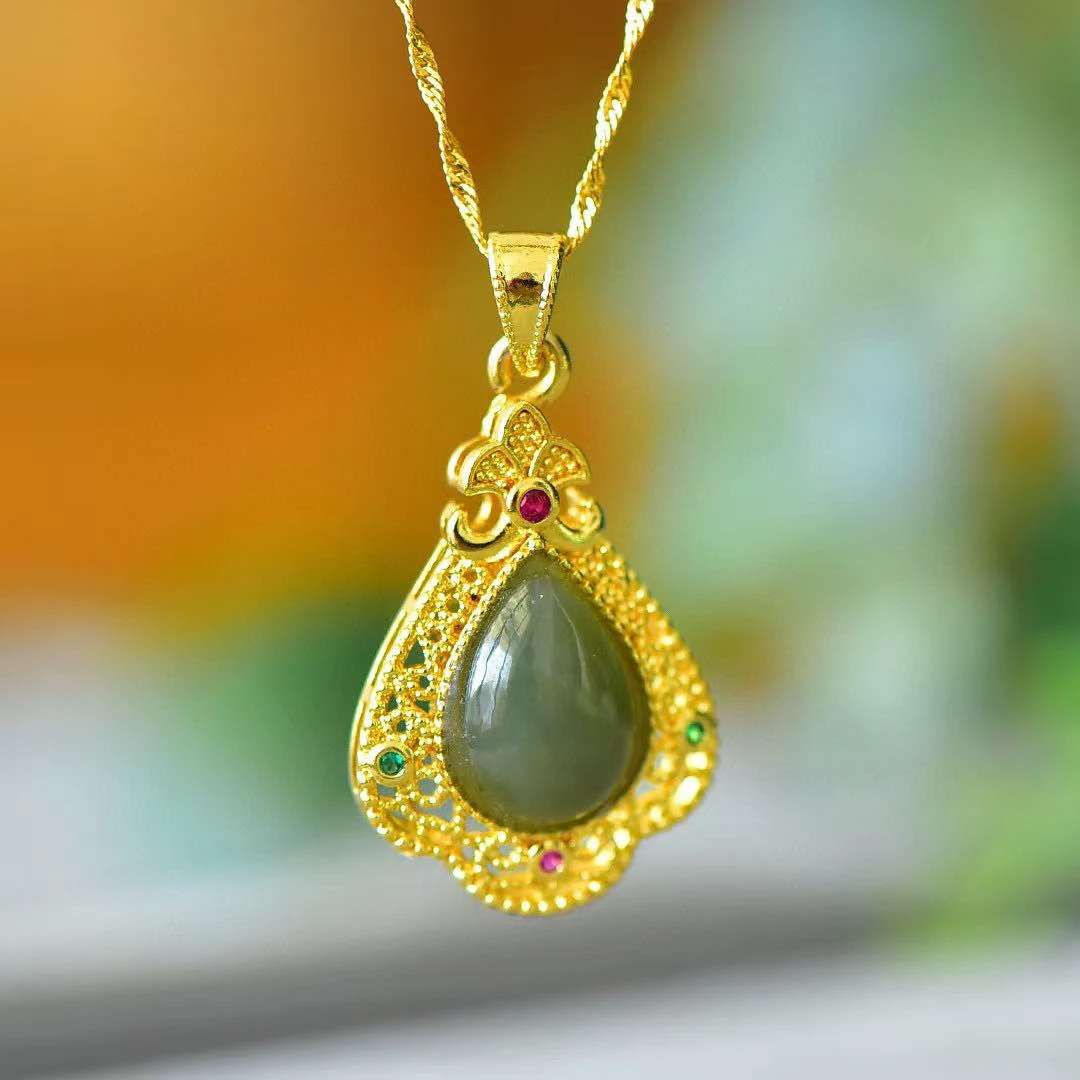 和田玉水滴吊坠金色支持复检送礼佳品