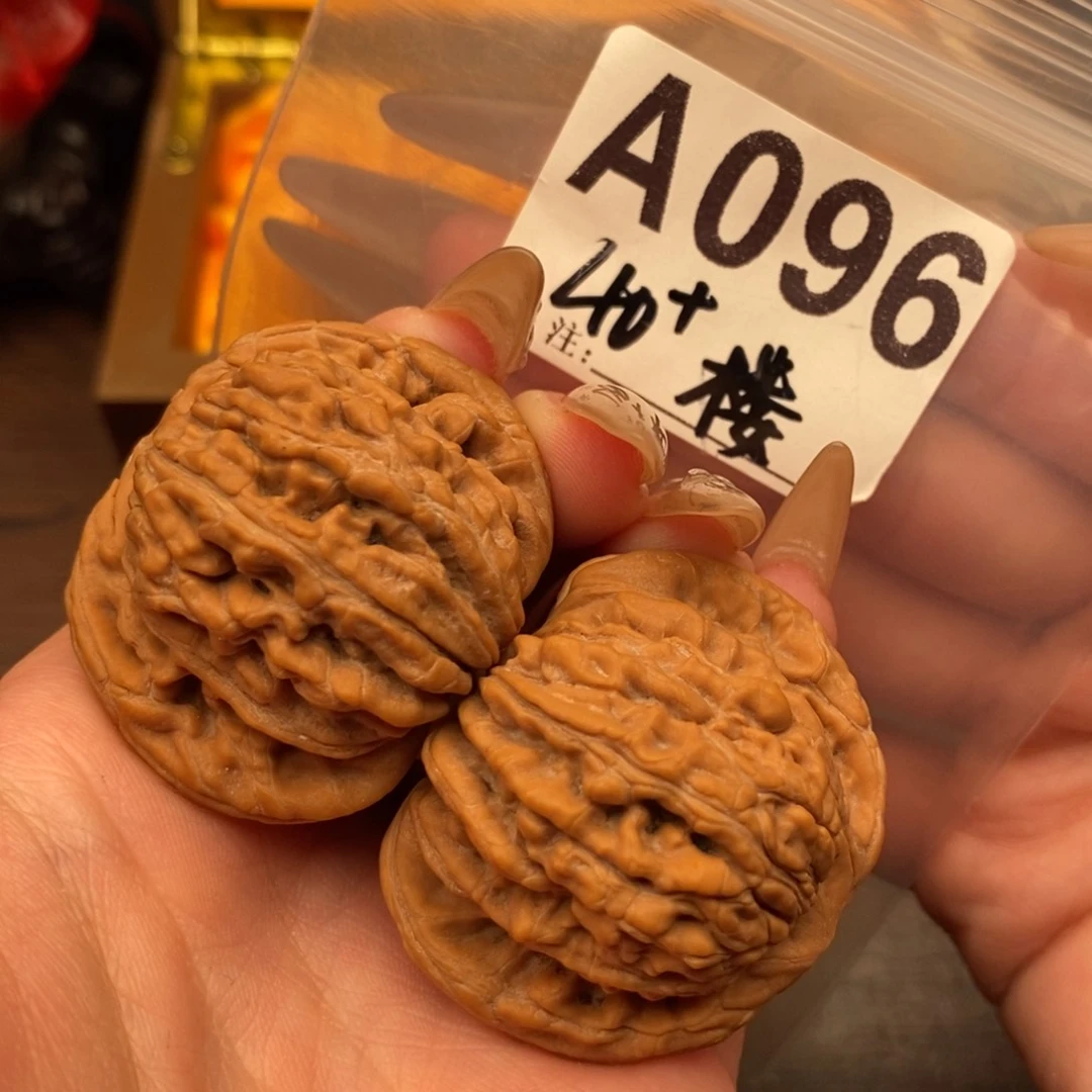 精**蛙40➕全品四座楼狮子头文玩