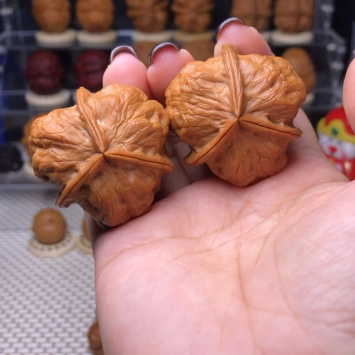 把件文玩核桃95号降龙骨三棱39尺