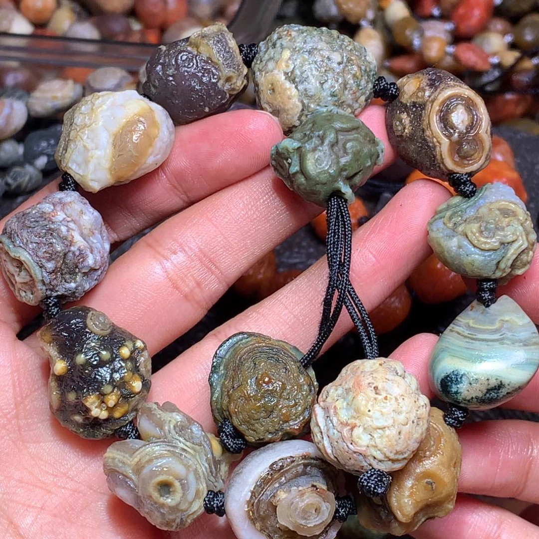 未镶嵌玛瑙/玉髓珠宝半成品