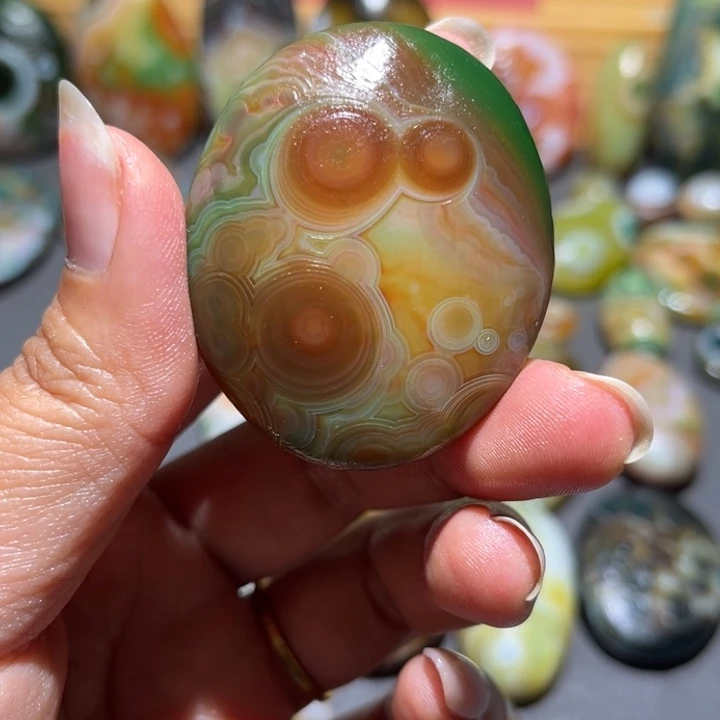 未镶嵌颈饰玛瑙/玉髓