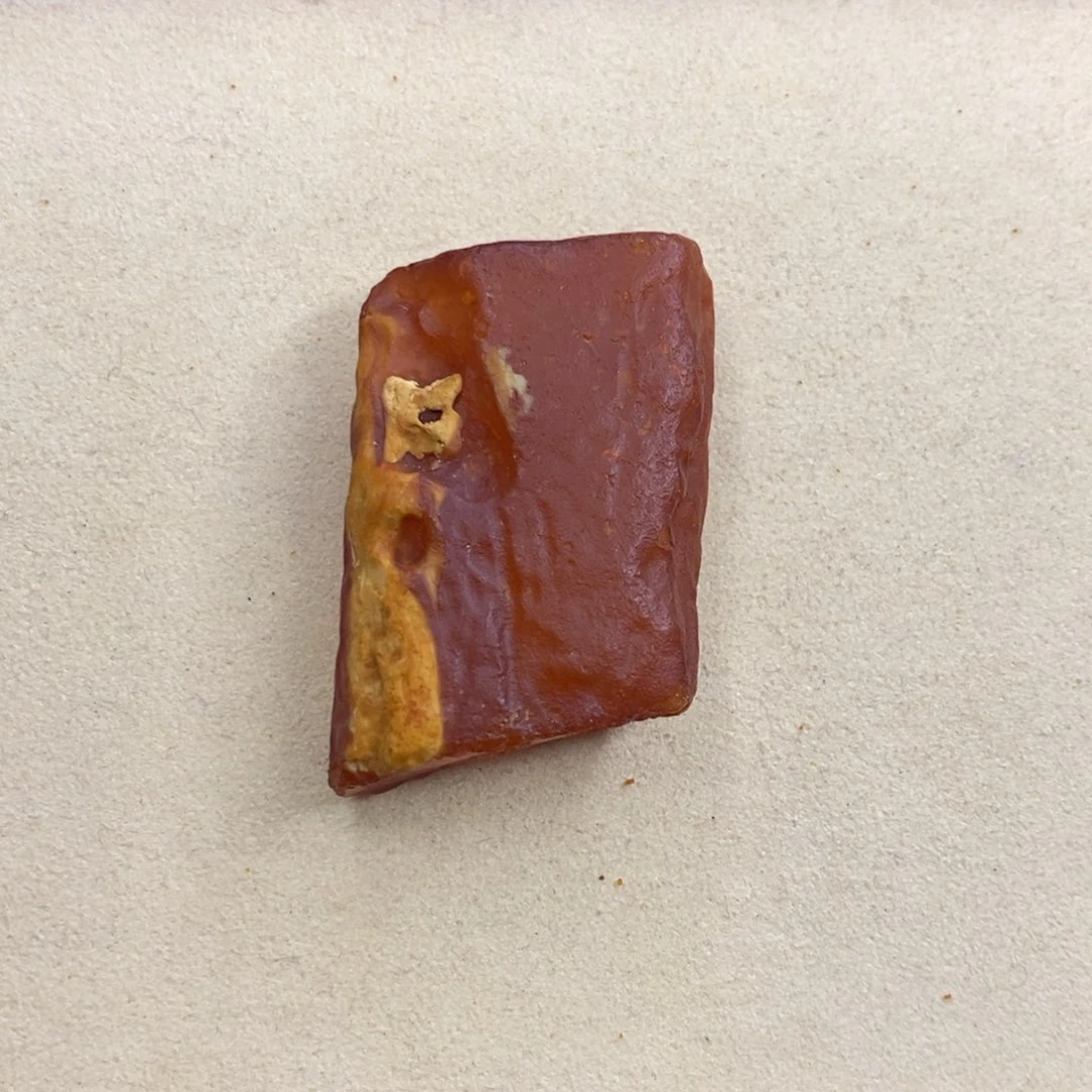 未镶嵌定制琥珀梨