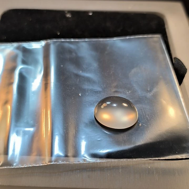 回***归石英岩玉未镶嵌戒面