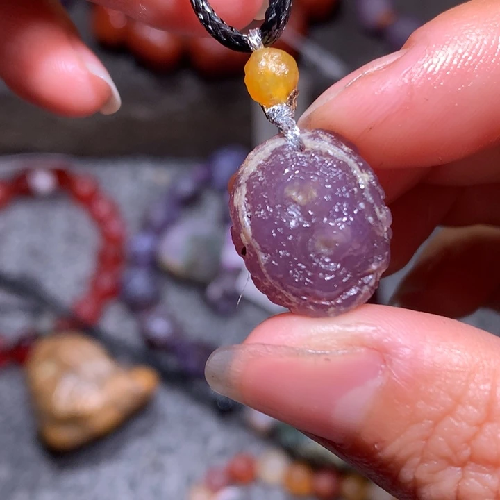 未镶嵌玛瑙/玉髓珠宝半成品