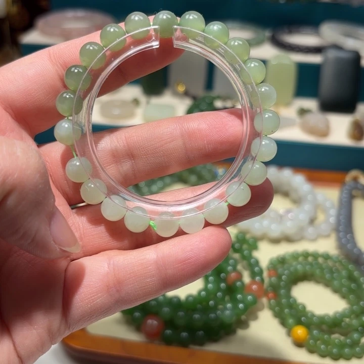 和田玉未镶嵌手链