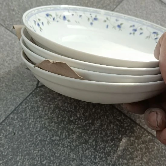 瓷片陶瓷盘子碗啥都有