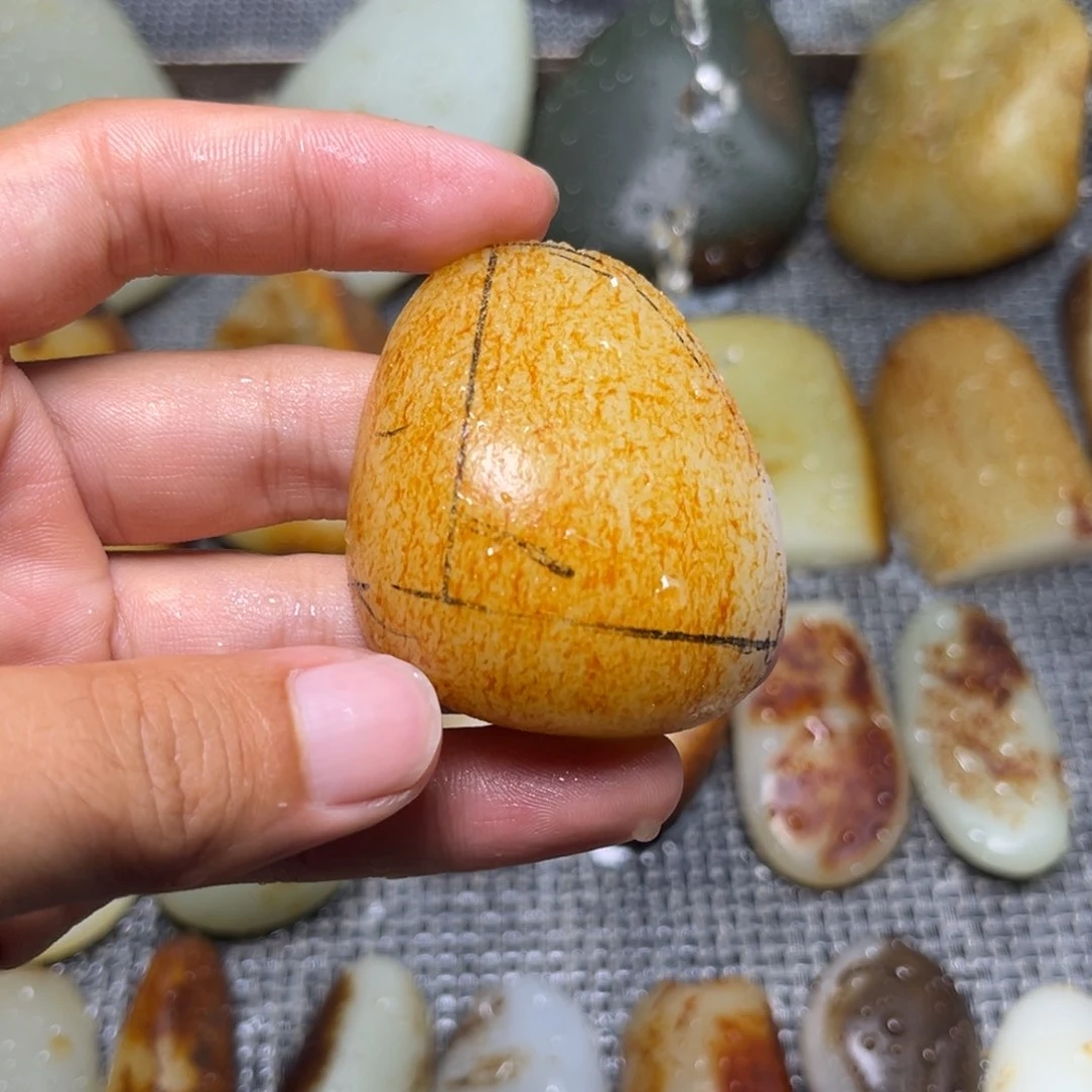 未镶嵌和田玉定制和田玉天****2