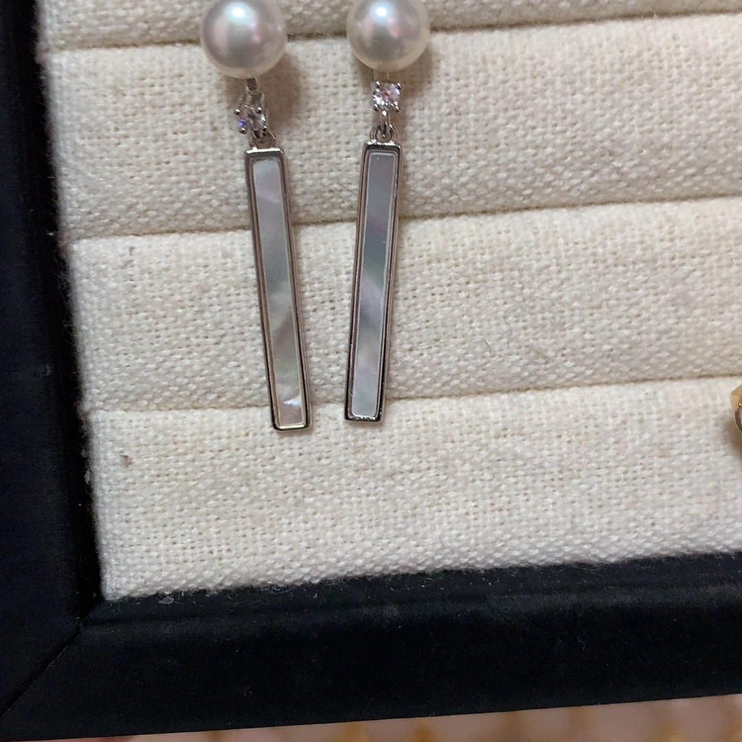 淡水珍珠耳饰合金