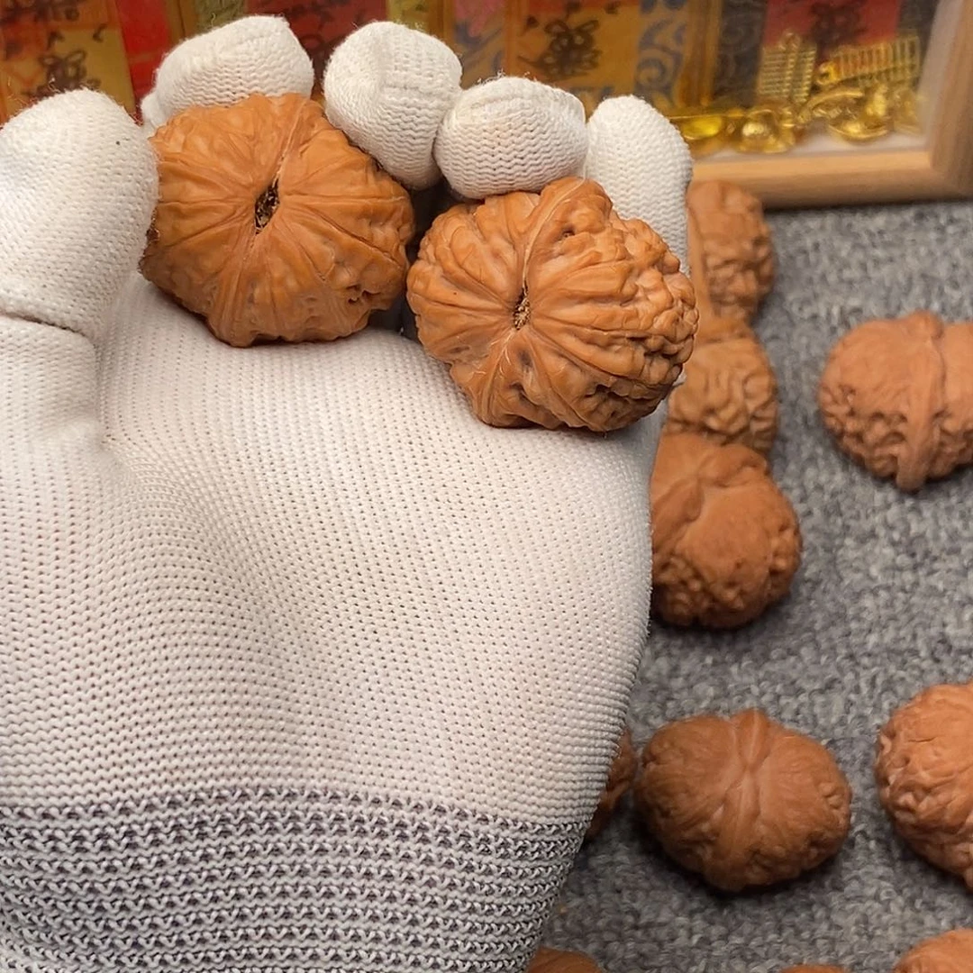 黑***侠吊坠文玩核桃全品