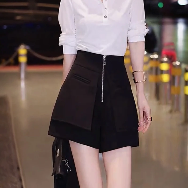 气质高腰拉链a字短裤女夏季设计感洋气休闲裤百搭韩版显瘦阔腿裤