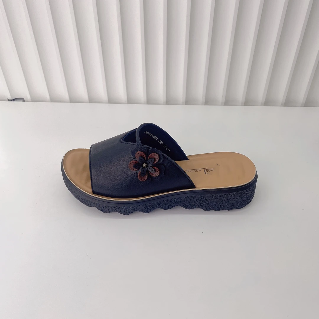 运动凉鞋夏季新款时尚平底低跟圆头魔术贴休闲24X1456