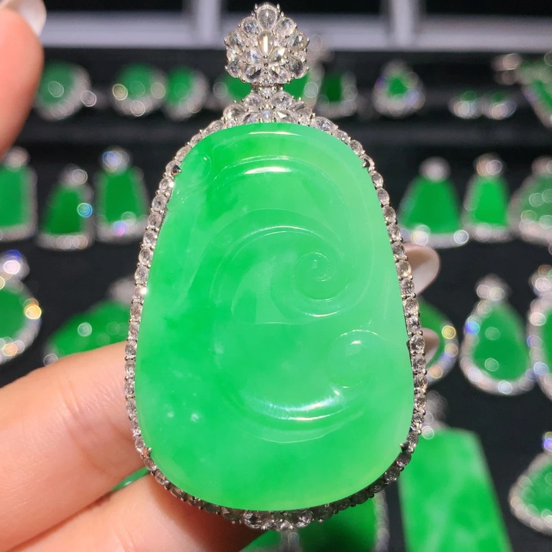 翡翠18K金镶嵌吊坠(不含链)翡翠