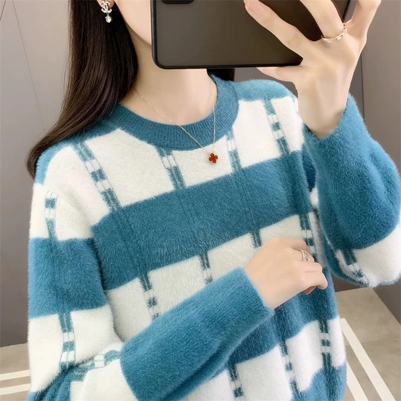条纹水貂绒针织衫毛衣女宽松圆领秋冬2025新款加厚打底衫百搭上衣