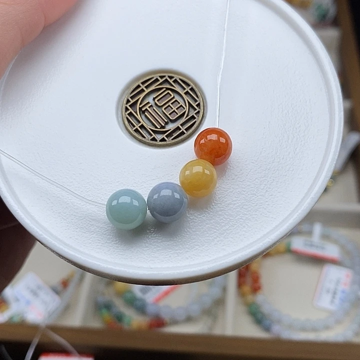未镶嵌手串翡翠卡8mm