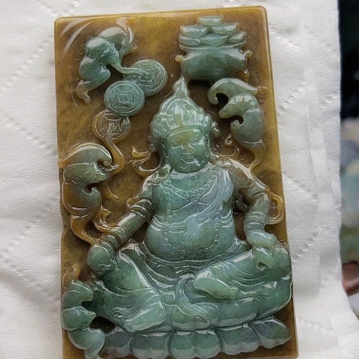 翡翠未镶嵌颈饰挂件