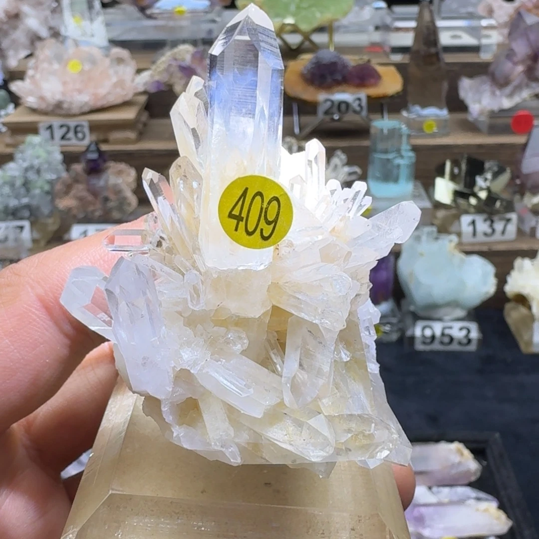 未镶嵌水晶珠宝半成品