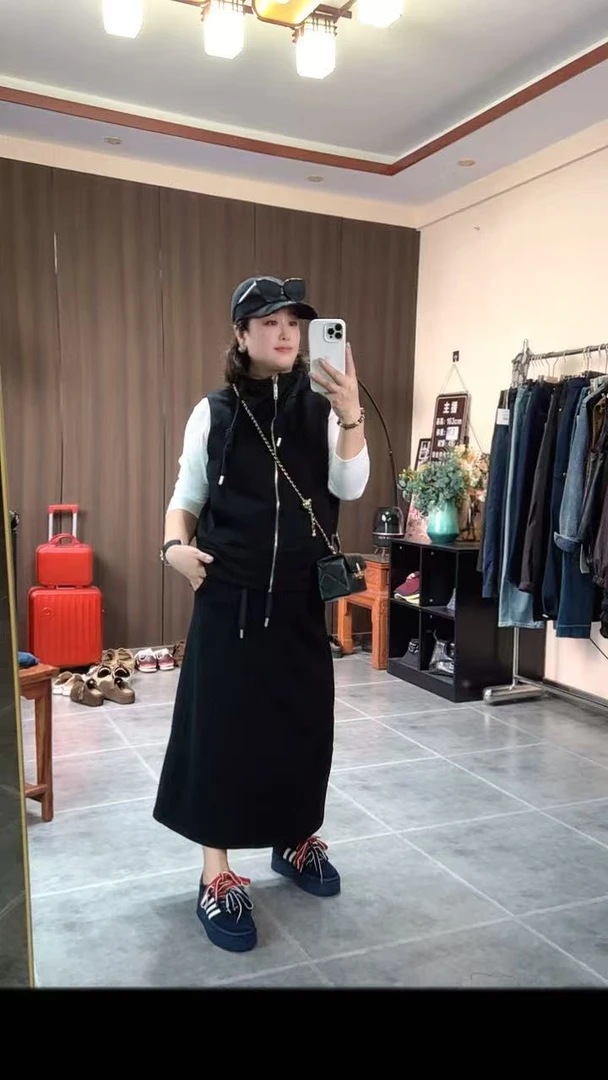 秋季大码时尚套装马甲裙子时尚舒适潮流运动女士卫衣设计师