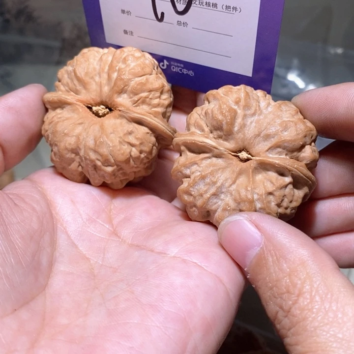 吊坠文玩核桃阿***丁我也想10