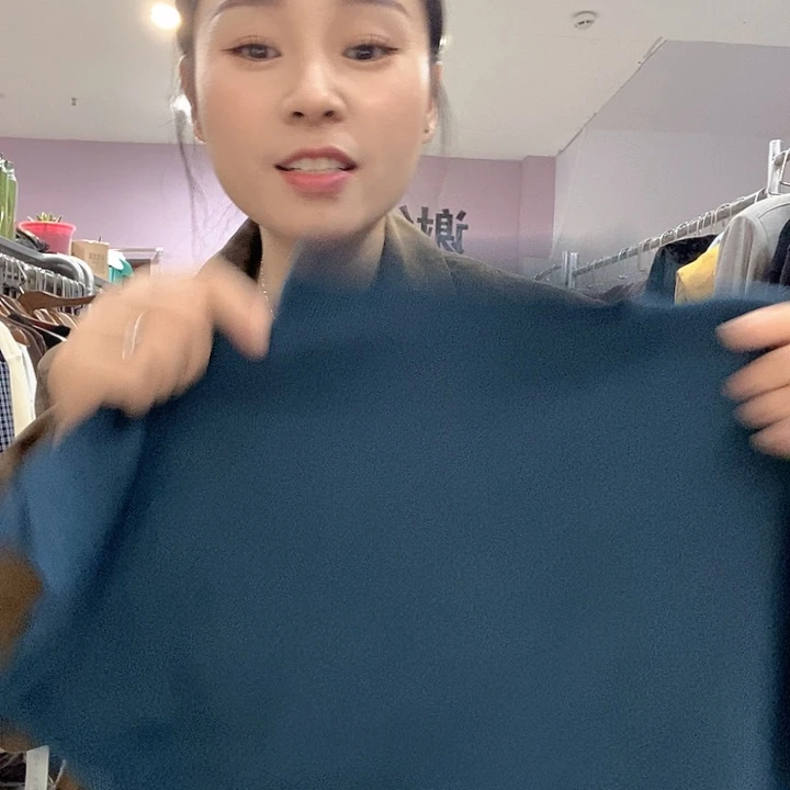衣服穿好了没事的时候