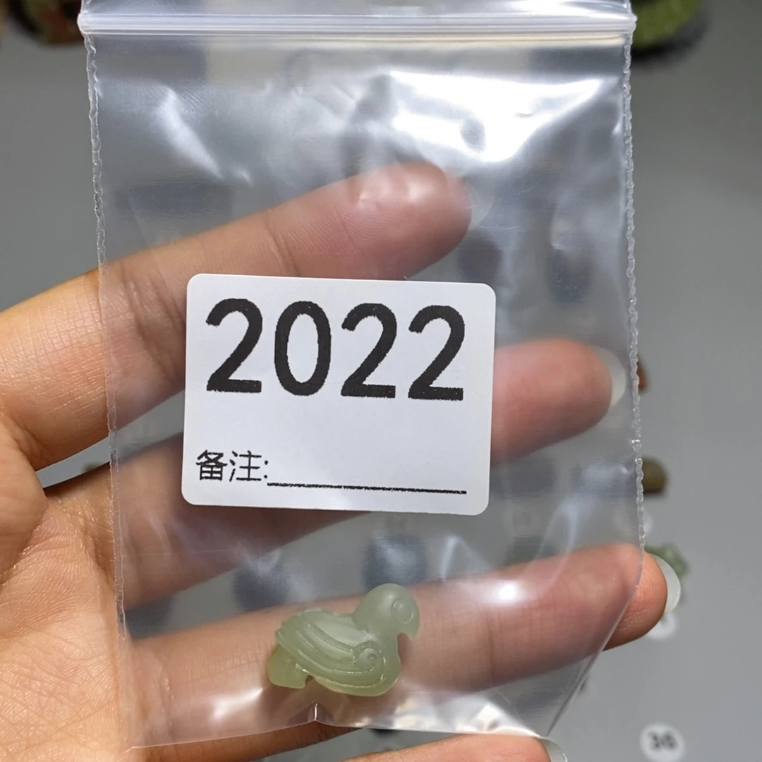 颈饰未镶嵌岫岩河磨玉（透闪石质玉）超*