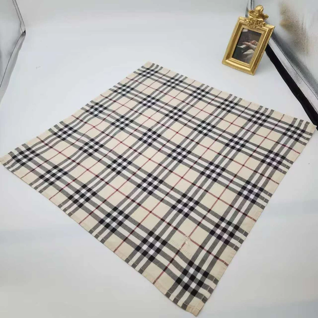 95新 BURBERRY/博柏利 海囤/巴宝莉/丝巾/yy10234