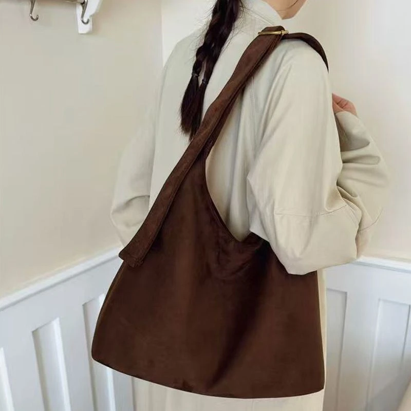 2025新款托特包女百搭简约斜挎包时尚大容量单肩包通勤包腋下包