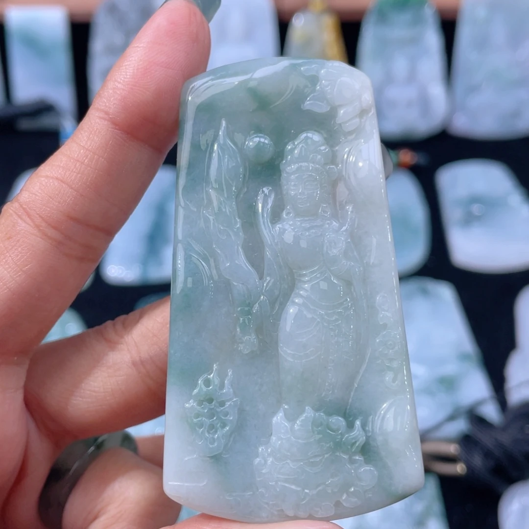 颈饰未镶嵌翡翠文殊