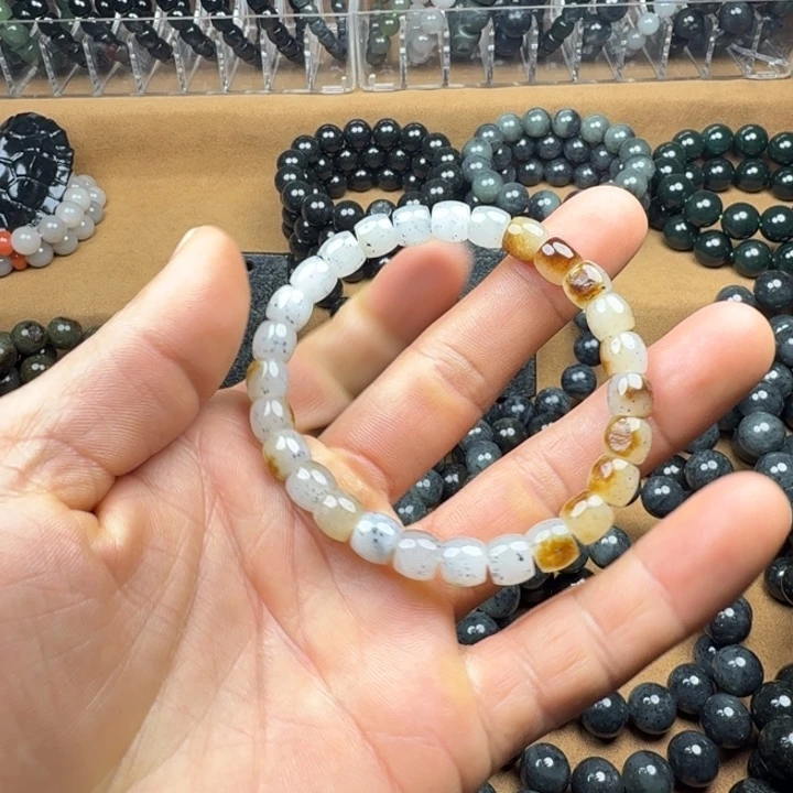 木***字和田玉未镶嵌手串