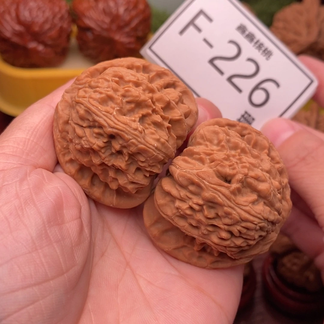 文玩核桃把件狮子头43