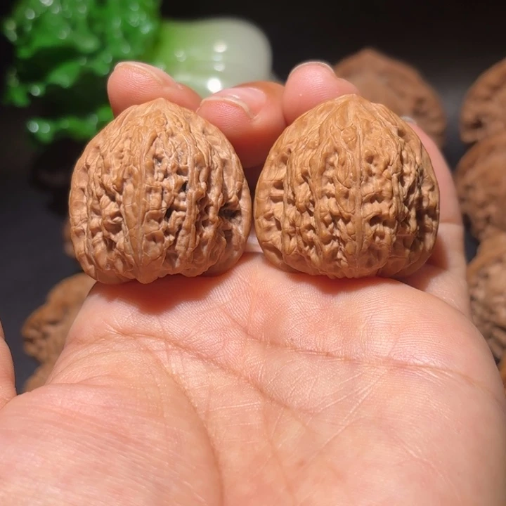 吊坠文玩核桃文玩核桃吊坠密纹34