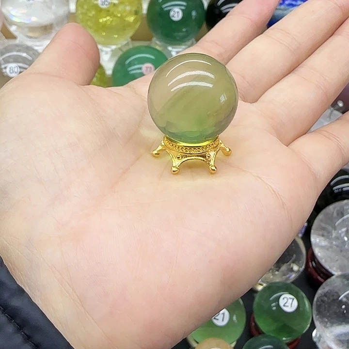 未镶嵌水晶珠宝半成品