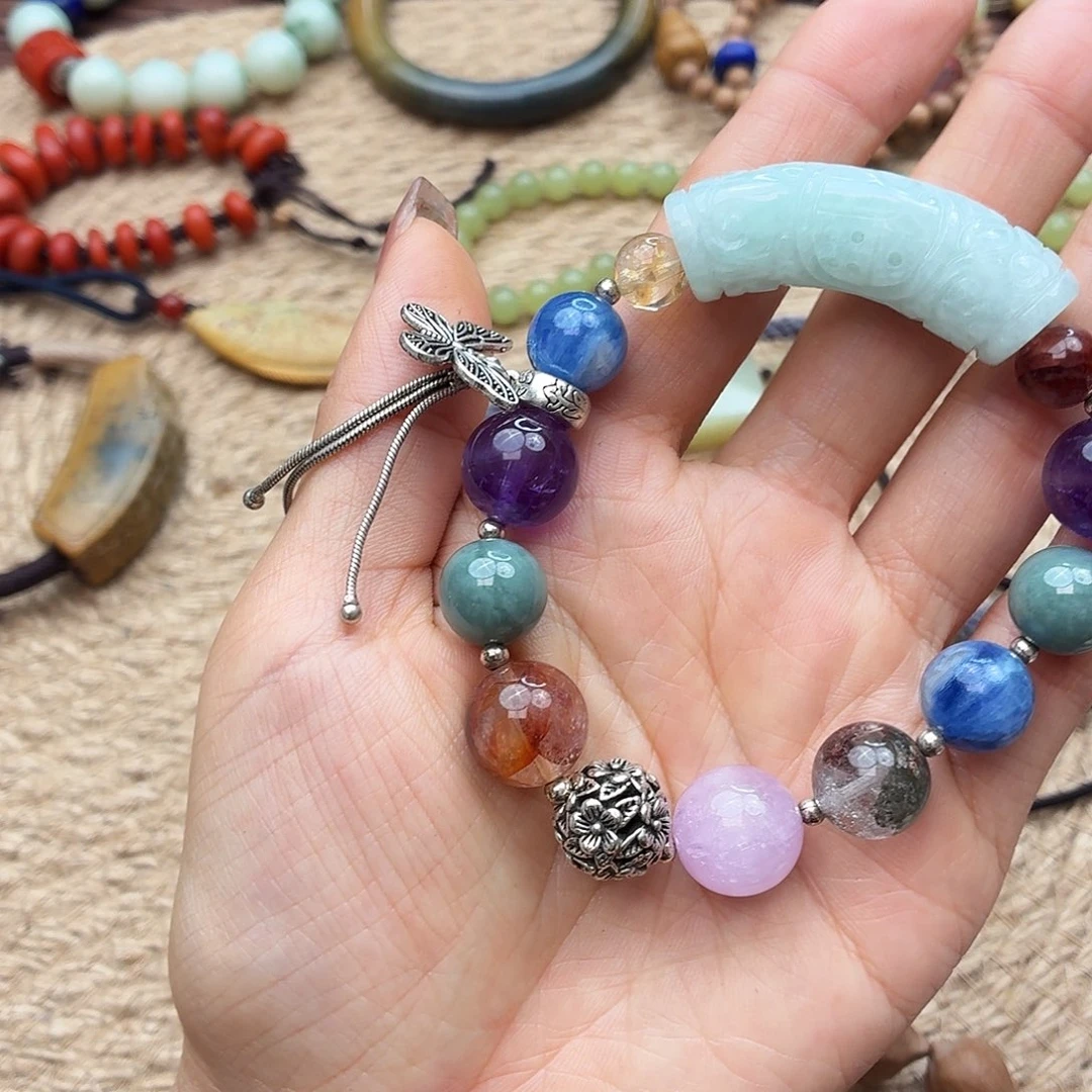 夜***声和田玉（青玉）未镶嵌手链