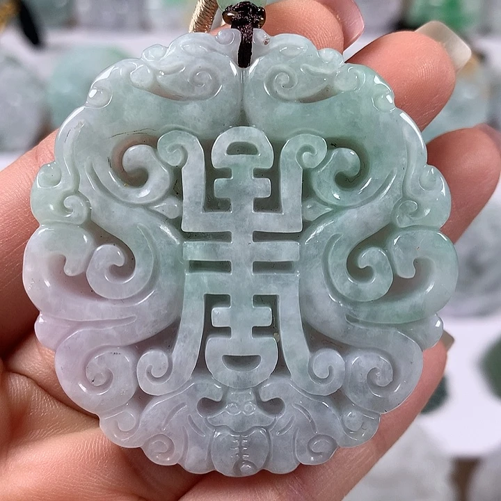 翡翠未镶嵌颈饰仿古龙行天下福利