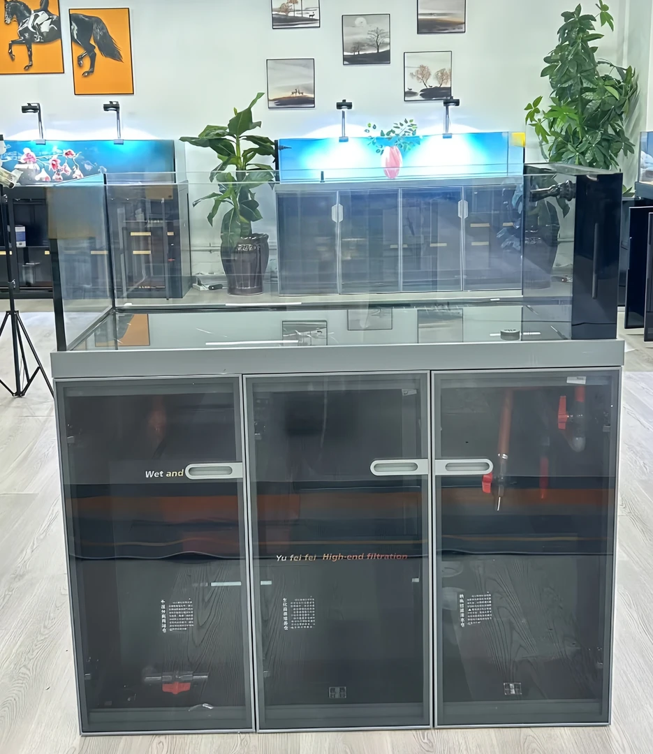 鱼妃妃极简玻璃门工业风溪流缸干湿分离滴流盒生态超白落地水族箱