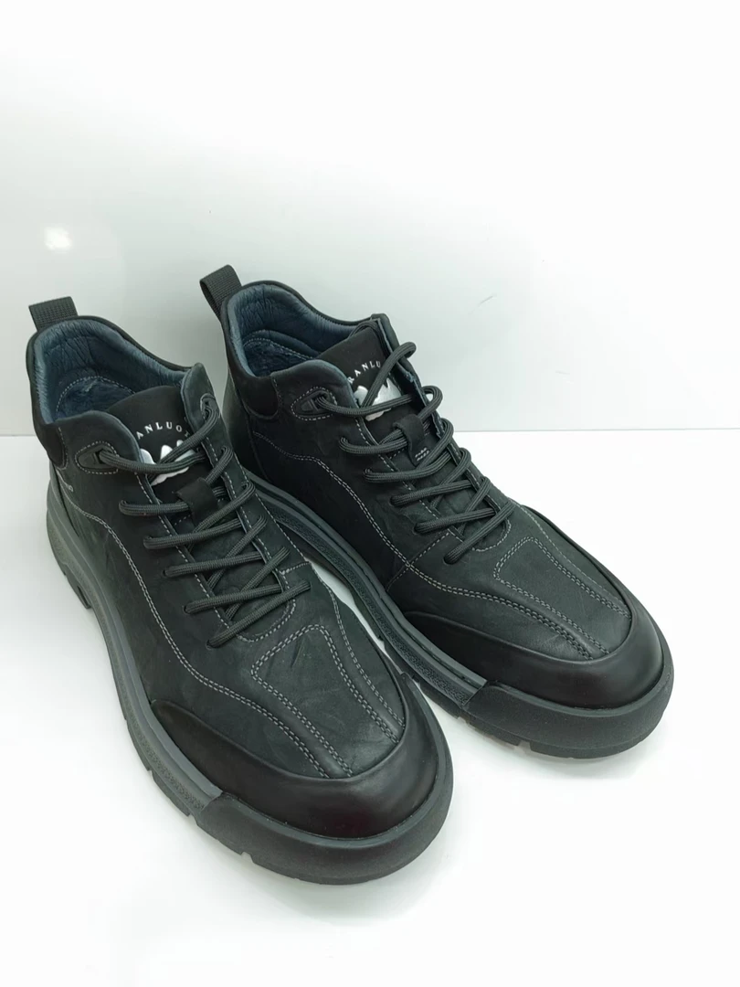 新款气质休闲百搭男士休闲鞋TM13866